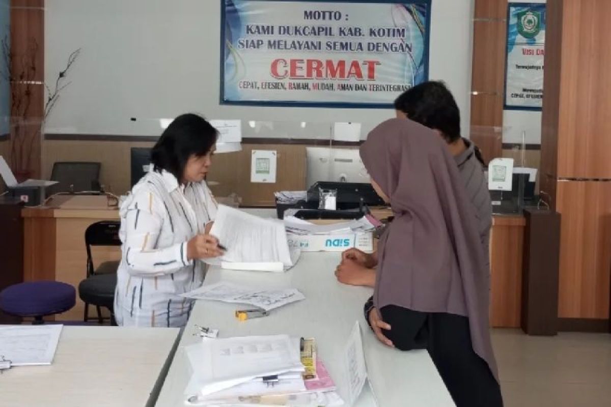 Disdukcapil Kotim tetap berikan pelayanan saat libur Lebaran