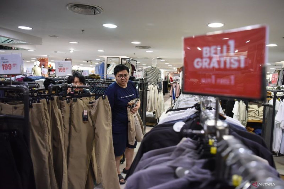 Daya beli masyarakat Jakarta turun 25 persen saat Lebaran 2025