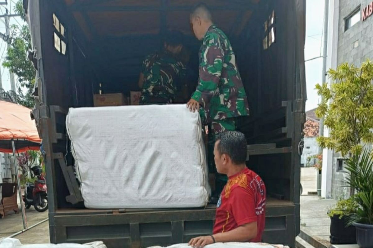 Pemkab Karawang dan Kodim kolaborasi  kirim bantuan kemanusiaan ke Myanmar