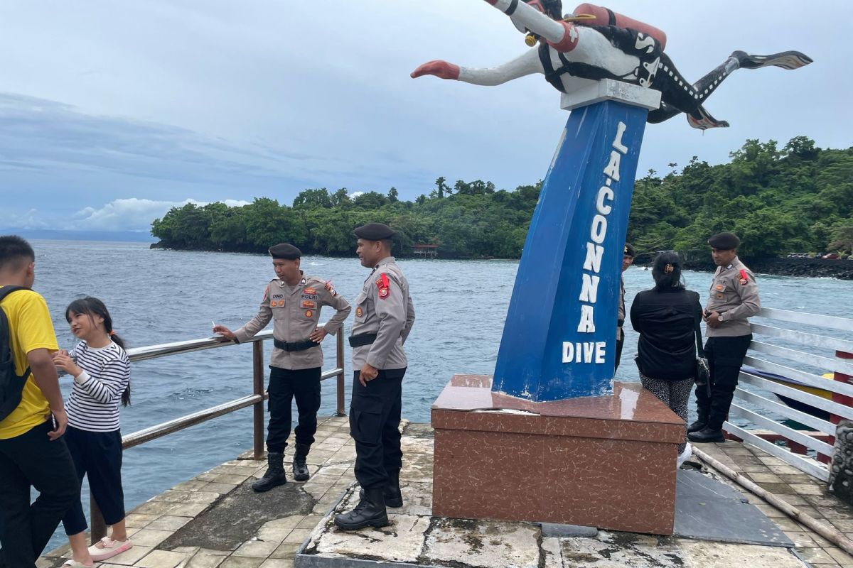 Polda Malut perketat  pengamanan di objek wisata selama liburan