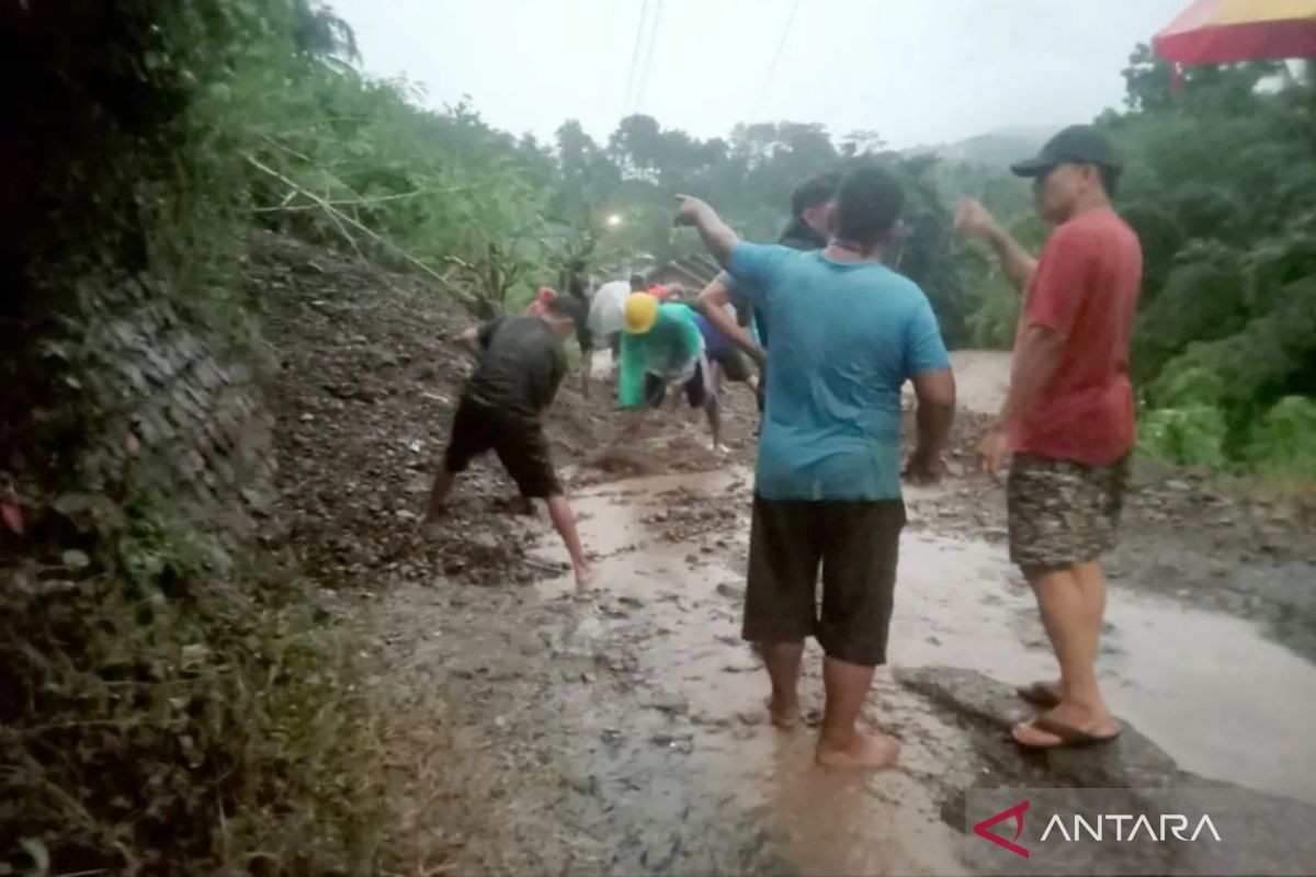 Banjir longsor di Cilacap, BNPB pastikan tidak ada korban jiwa