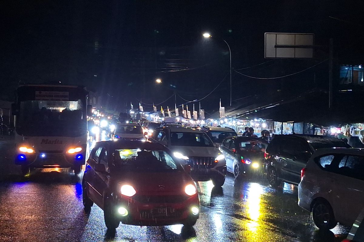 Jalur Nagreg hari ini: Mulai terjadi kepadatan arus balik