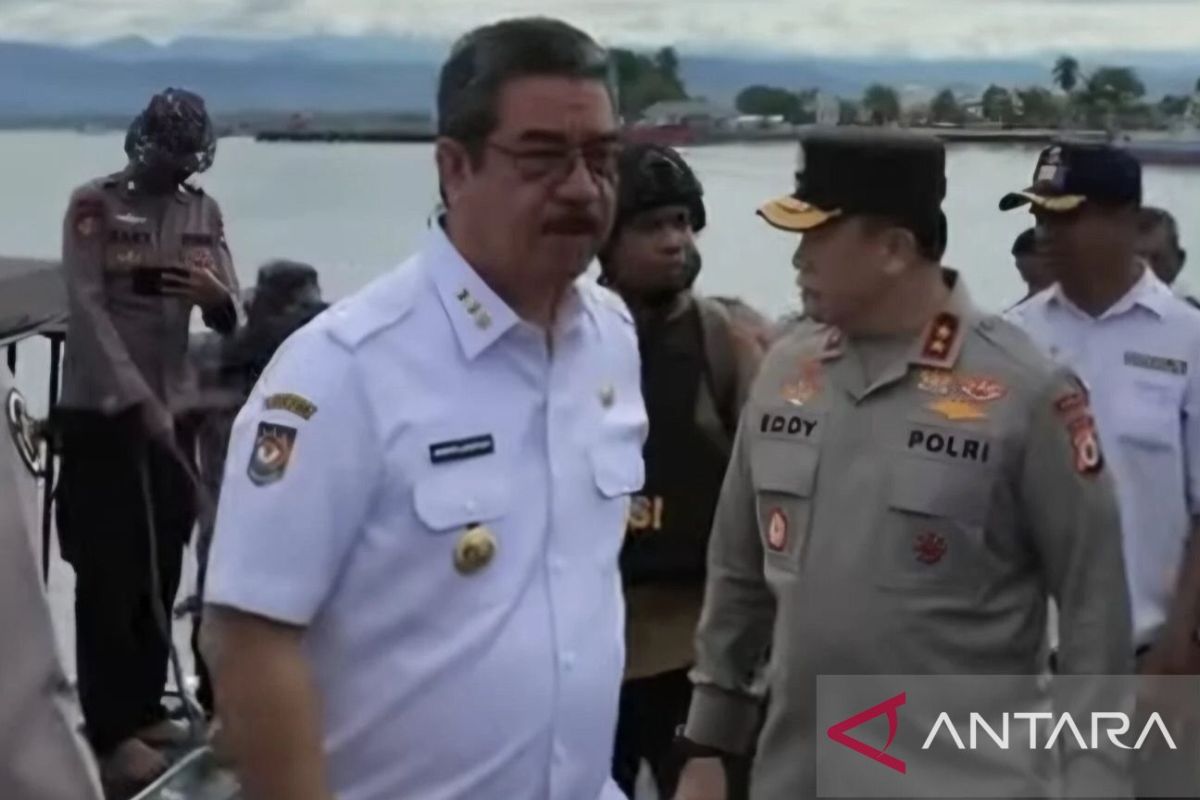 Gubernur Maluku redam konflik di Seram Utara