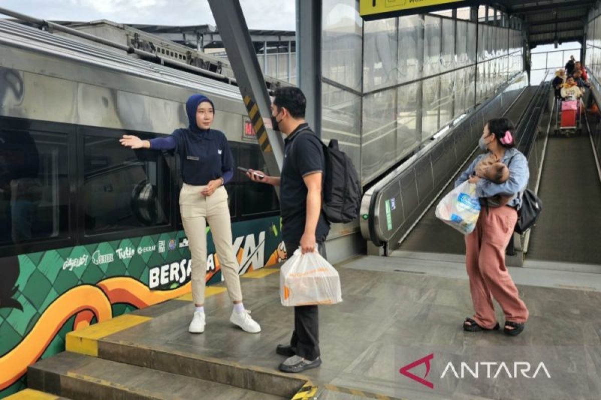 Daop 8 sebut WFA mampu pecah kepadatan arus balik di Stasiun Malang