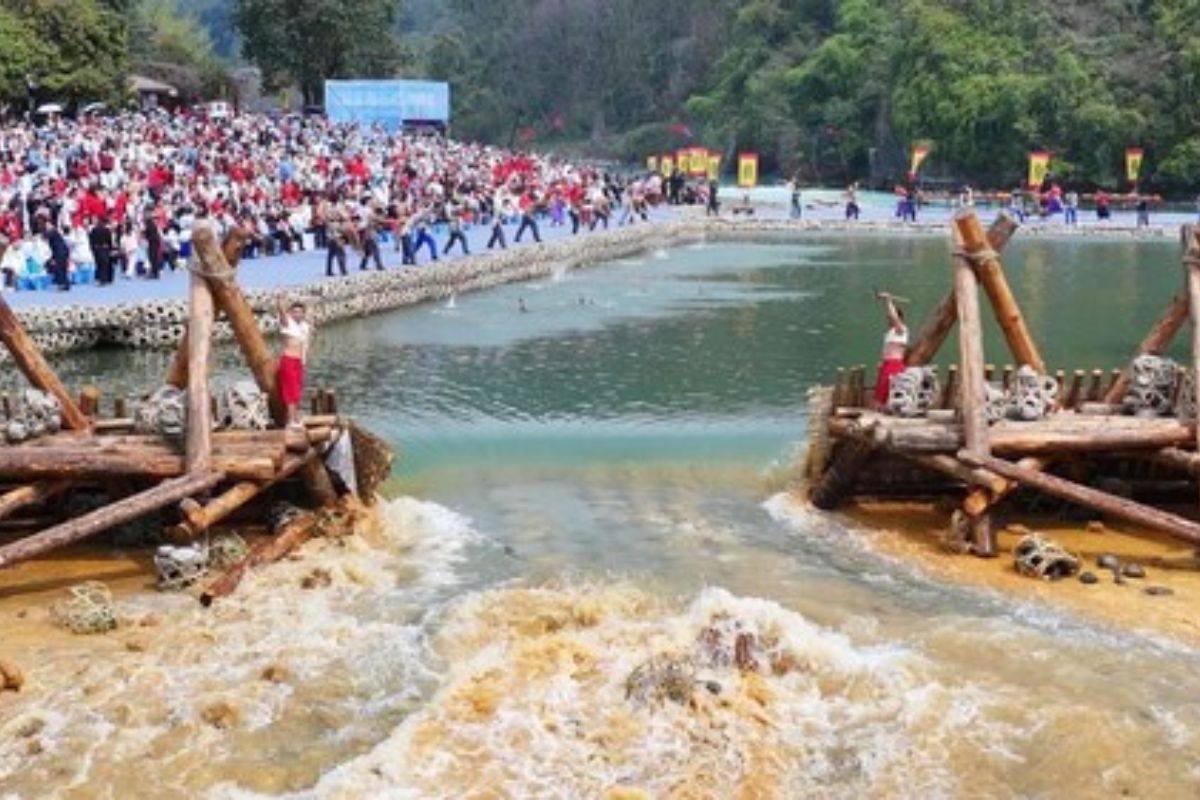 Festival Pelepasan Air Dirayakan di Dujiangyan, Sichuan