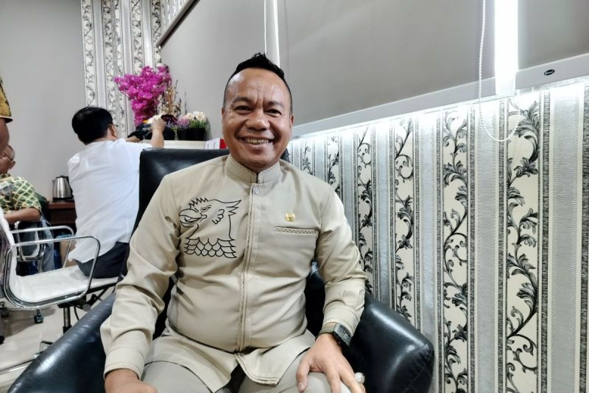 DPRD Surabaya minta penanganan komprehensif es krim beralkohol