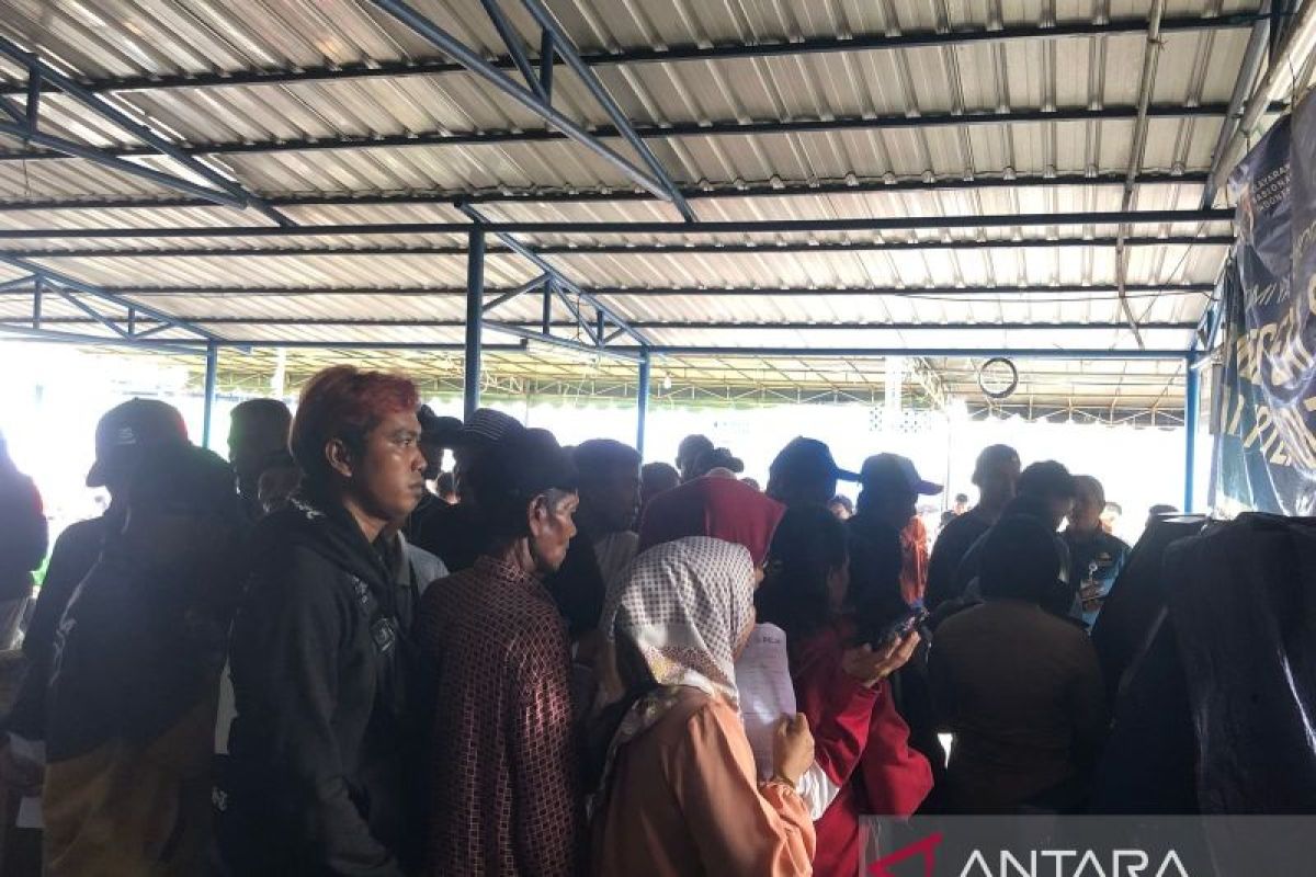 KSOP Ambon catat jumlah penumpang 47.822 orang pada libur Lebaran 2025