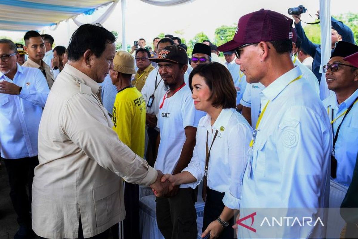 Presiden enam kali ucapkan "Saya Bahagia", cerminkan batin petani