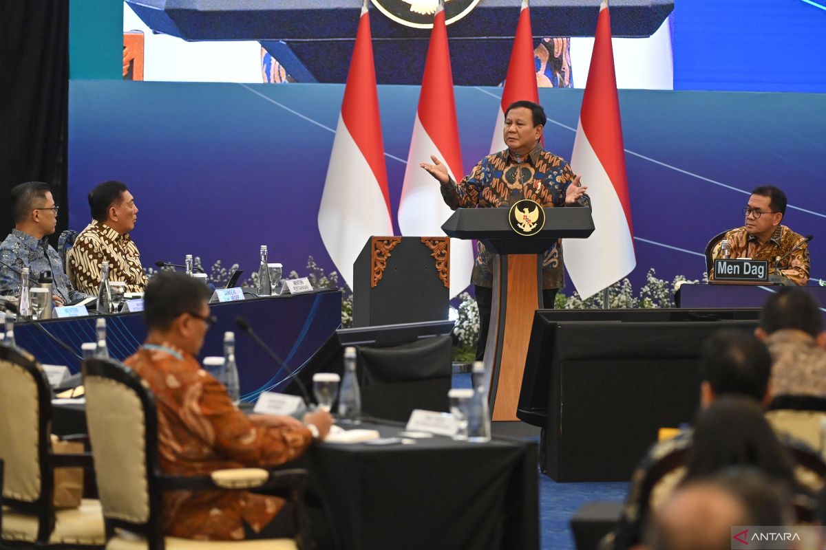 Prabowo jadi moderator di sarasehan ekonomi, wanti-wanti durasi bicara