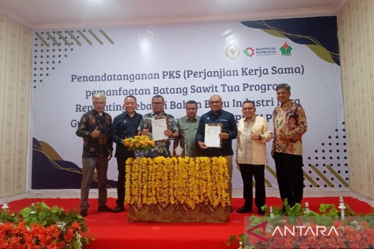 Komisi VII DPR: PTPN IV-koperasi bentuk kongkrit hilirisasi  sawit