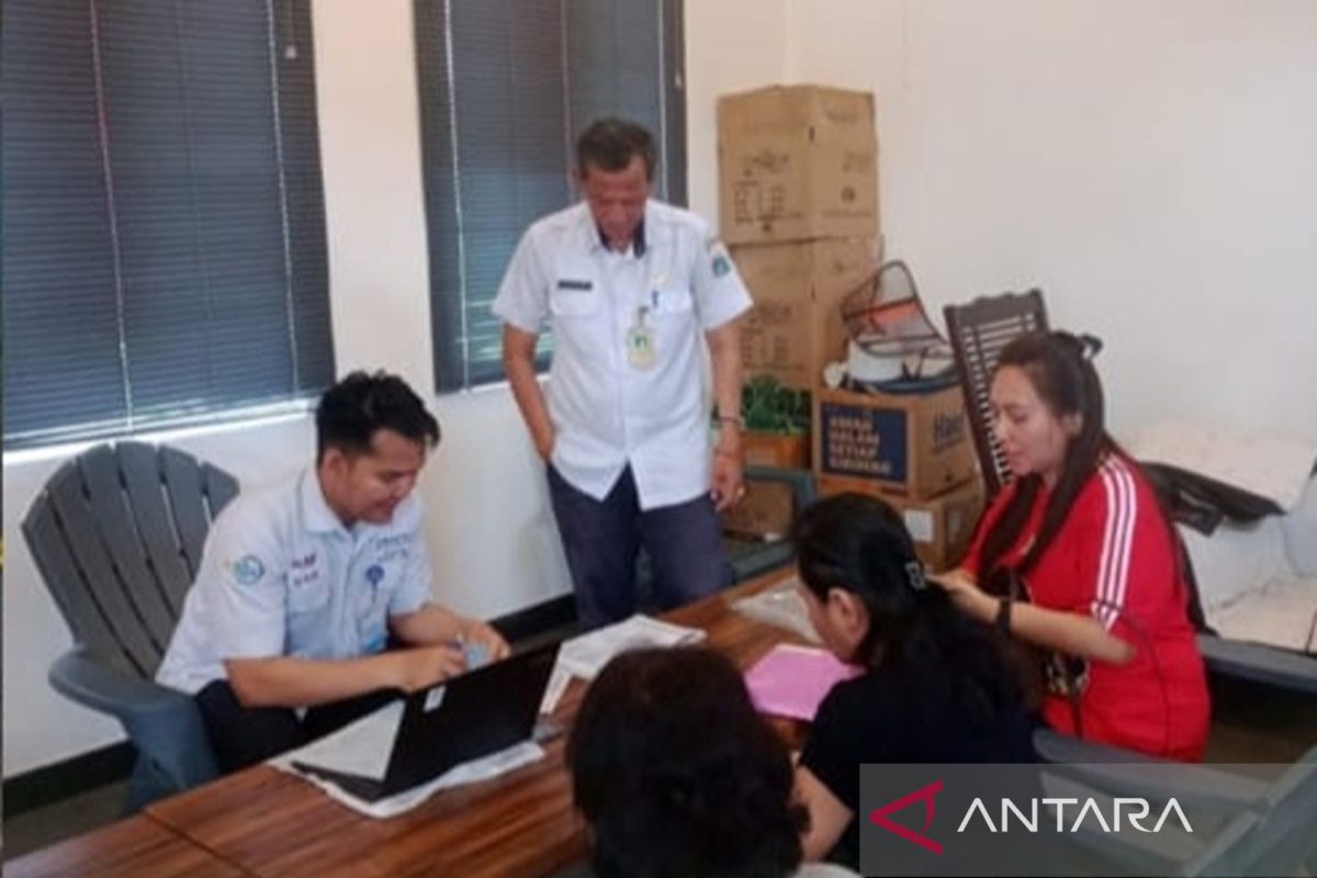 Jakbar nonaktifkan sementara KTP warga yang tidak sesuai domisili