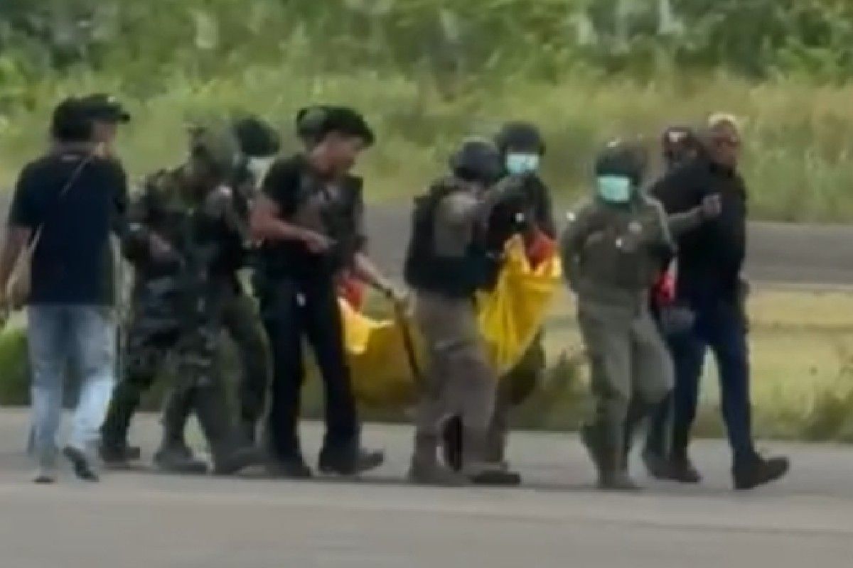 Satgas Damai Cartenz menyisir cari korban KKB di Yahukimo