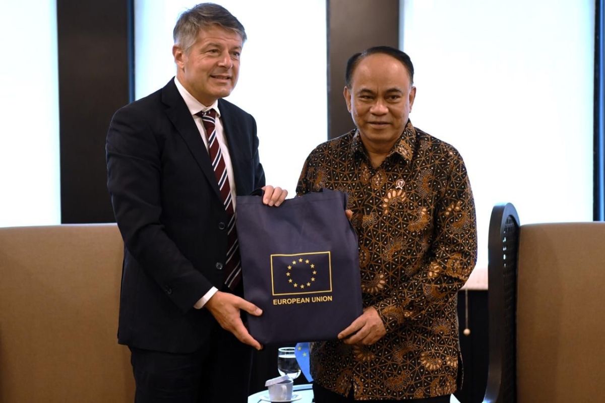 Penuhi pasar Eropa, Menkop perkuat hilirisasi sawit berbasis koperasi