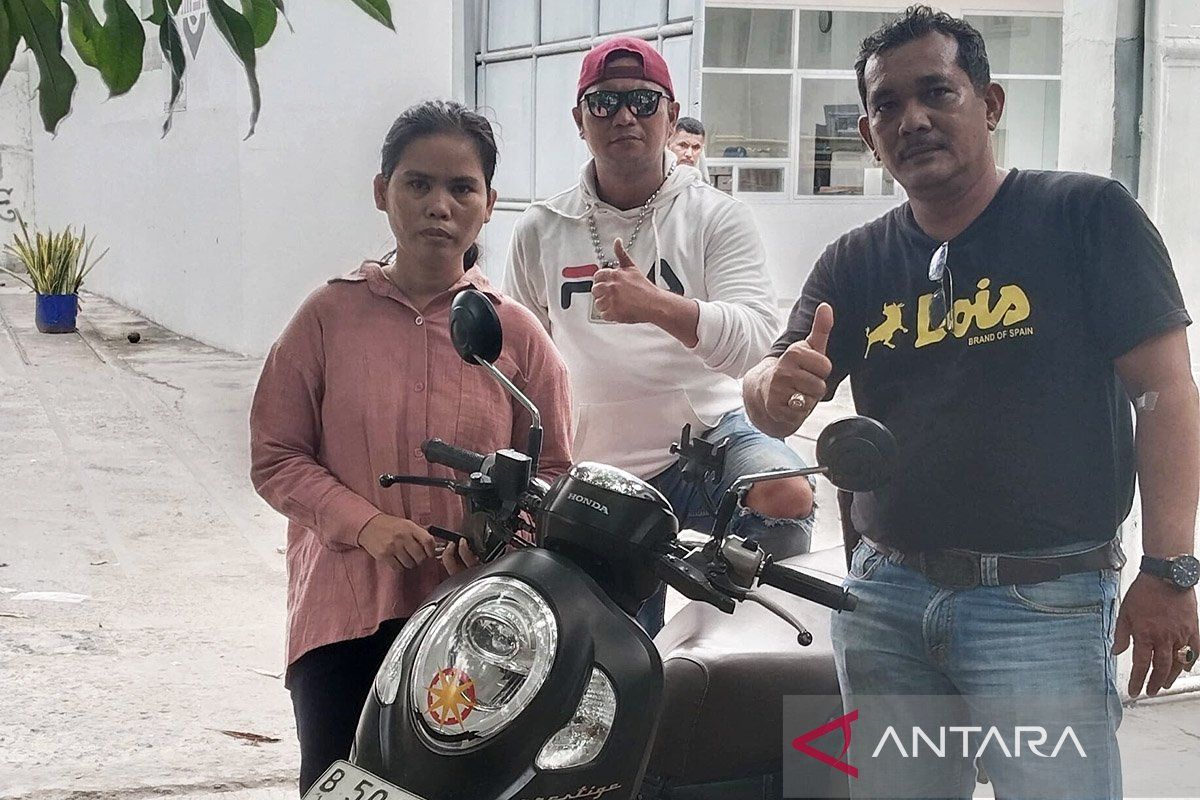 Polisi kembalikan motor milik wanita yang dirampas mantan kekasihnya