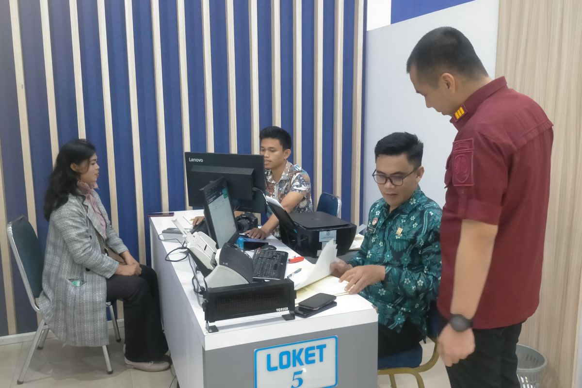 Pembuatan paspor bulan Maret di Imigrasi Singkawang mencapai 2.011