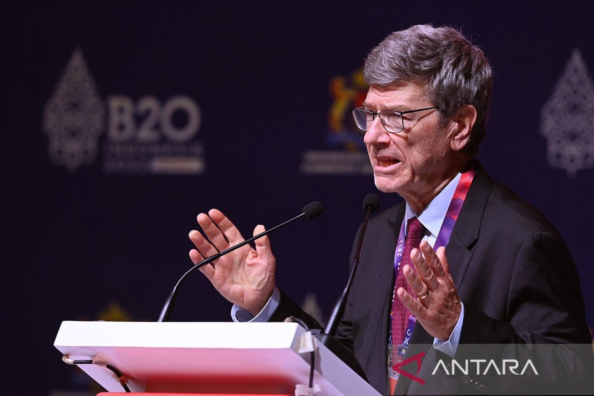 China menang dalam perang dagang dengan AS, kata Ekonom Jeffrey Sachs