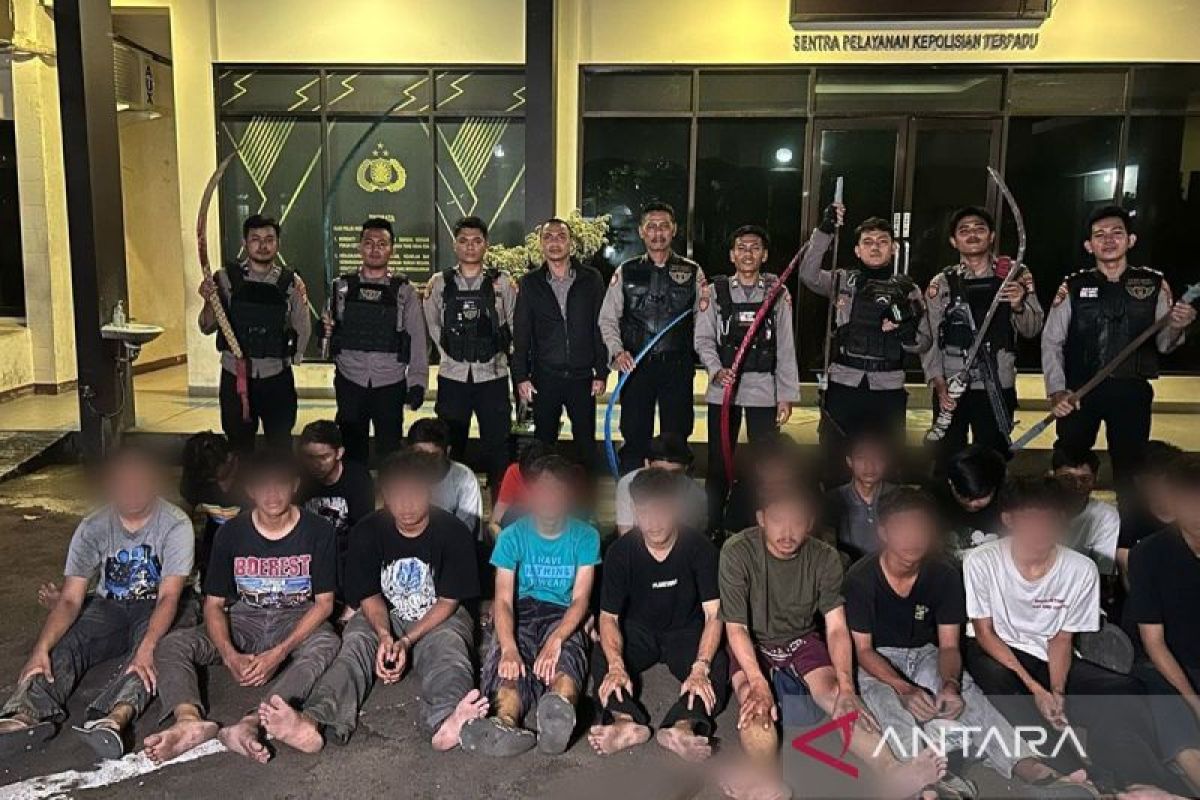 Polisi tangkap belasan remaja hendak tawuran di Penjaringan