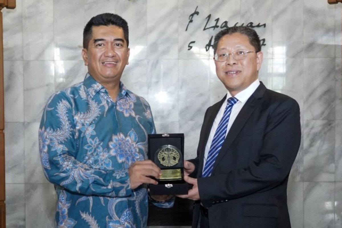 UI dan HBUCM kembangkan pengobatan tradisional berbasis ilmiah