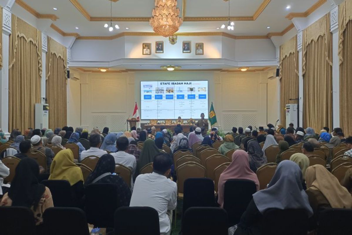 Dinkes Banjarbaru berikan pembinaan kesehatan kepada calon haji
