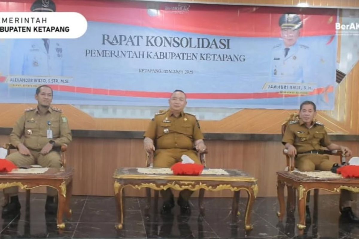 Bupati bahas langkah-langkah strategis untuk pembangunan Ketapang