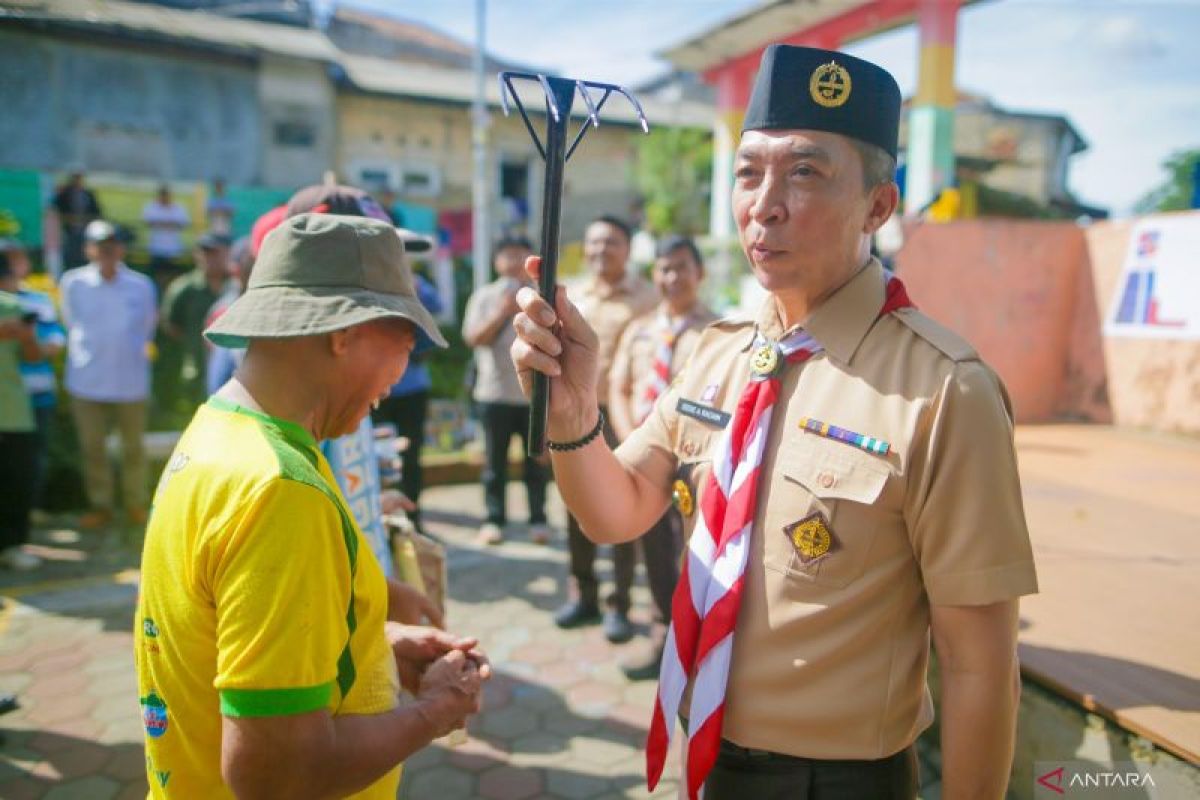 Pemkot Bogor gelar kegiatan padat karya di 68 kelurahan bantu ekonomi warga
