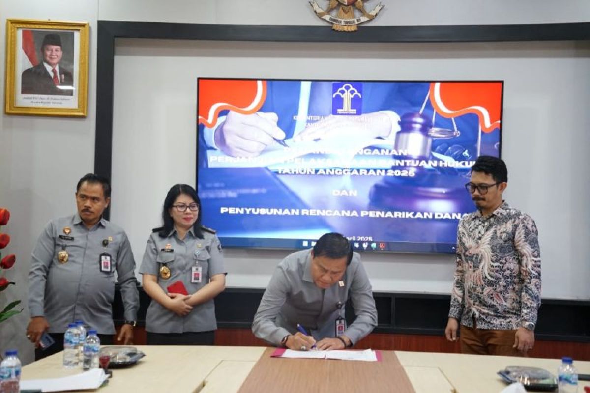 Kemenkum Sulut teken perjanjian bantuan hukum dengan 13 PBH