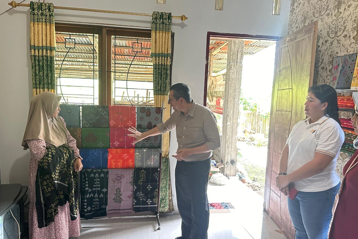 Kemenkum-Sulteng gali potensi perlindungan KI Tenun Ikat Palu