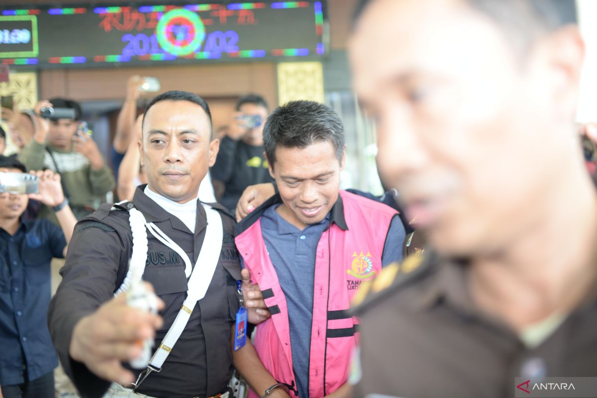 Kejati Banten serahkan berkas dugaan korupsi pengelolaan sampah Tangsel