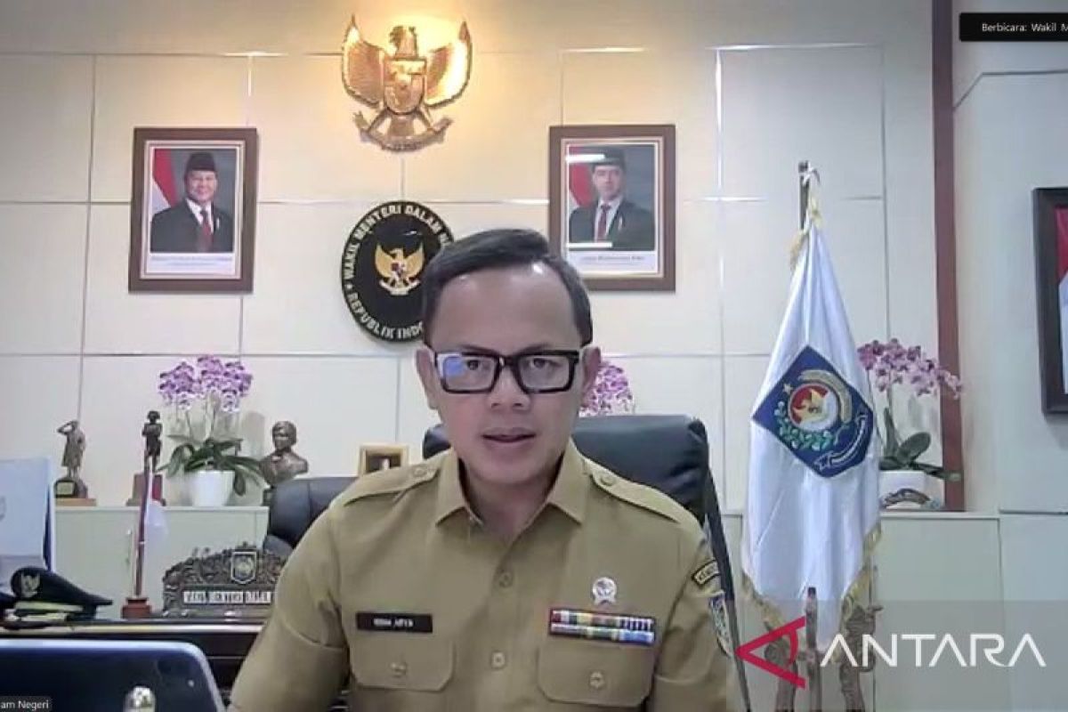 Wamendagri minta Pemda Sumbar akselerasi pembangunan