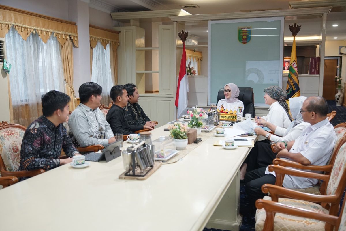 Wagub Lampung sebut perlu pengelolaan sampah terpadu dari hilir
