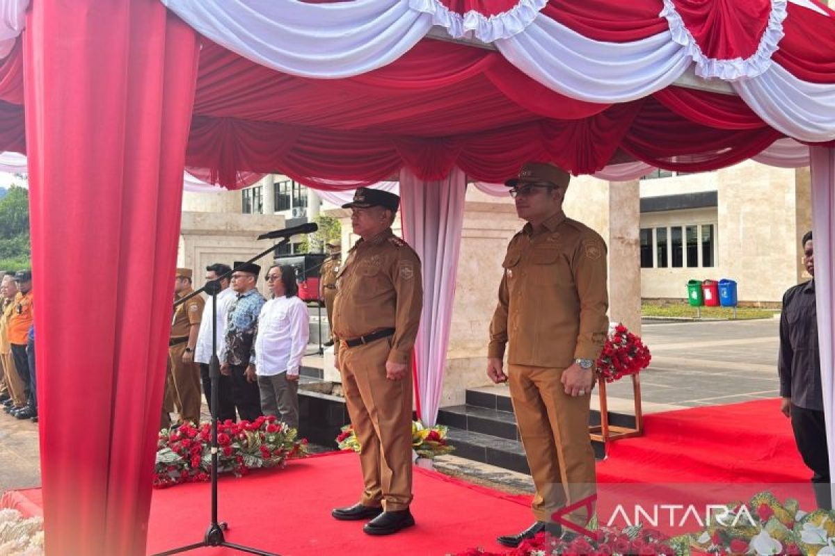 Pemkab Kotabaru canangkan disiplin kerja