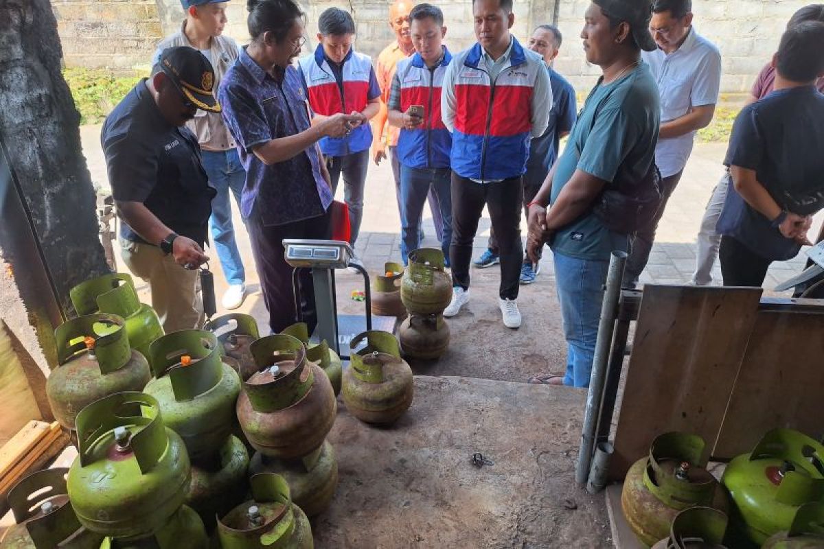 Disperindag Bali temukan 4 pangkalan LPG di Gianyar langgar aturan