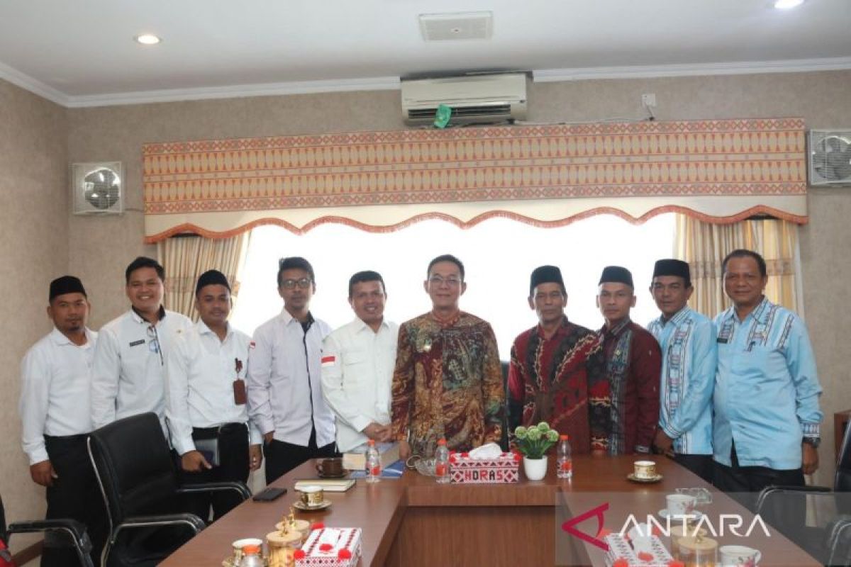 Bahas perpanjangan MoU pendidikan, Kepala MAN IC audiensi dengan Bupati Tapsel