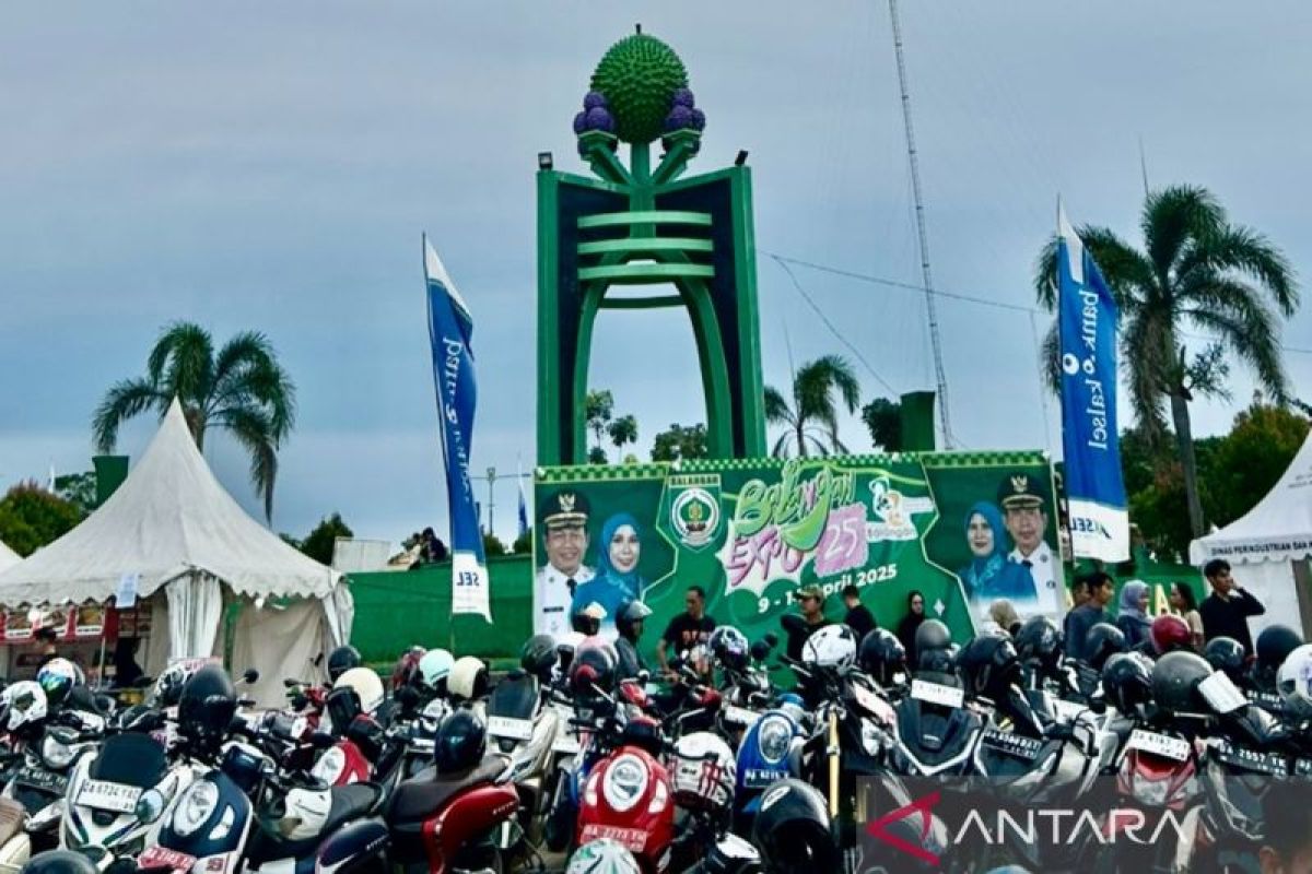 Kadishub Balangan: Parkir insidentil Balangan Expo masuk ke kas daerah