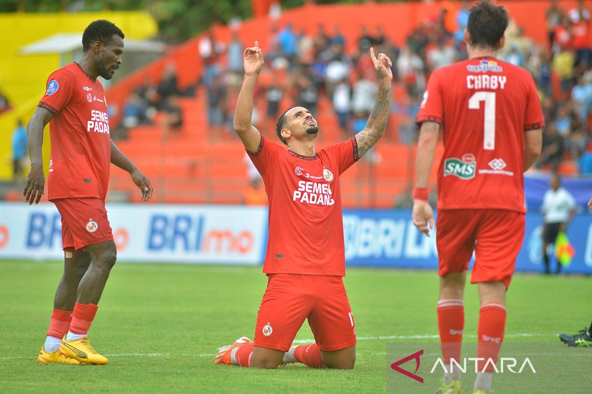 Liga 1 - Semen Padang menang di kandang, tekuk PSIS 3-2