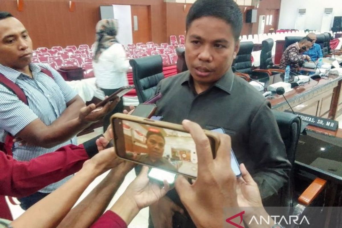 Komisi I DPRD Maluku:  KPU-Bawaslu efisien kelola anggaran pilkada