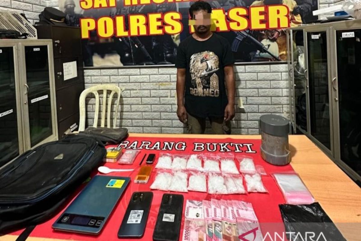 Polisi Paser amankan pengedar sabu di desa seberat setengah kilogram
