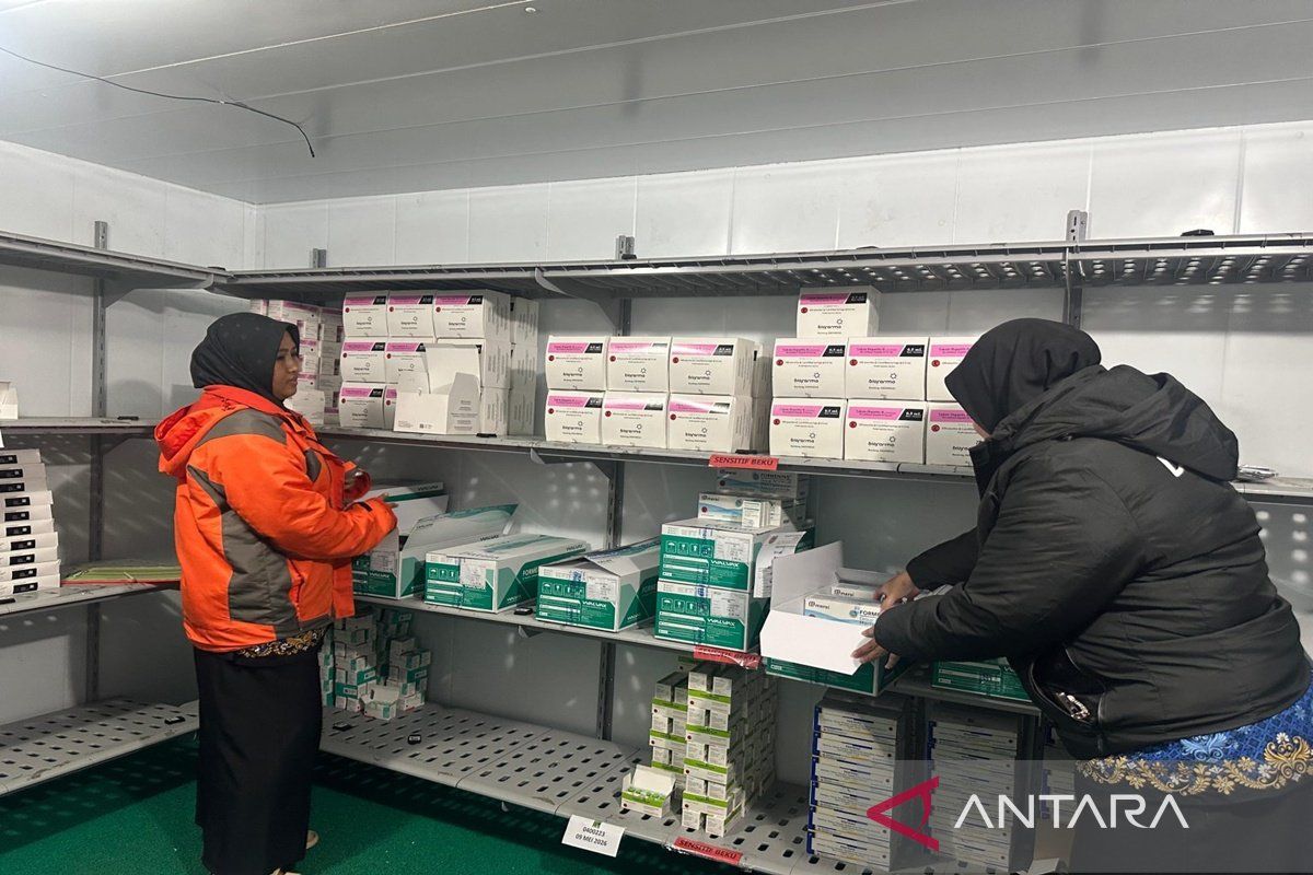 Dinkes Kalsel distribusikan 3.844 Vaksin Meningitis untuk calon haji
