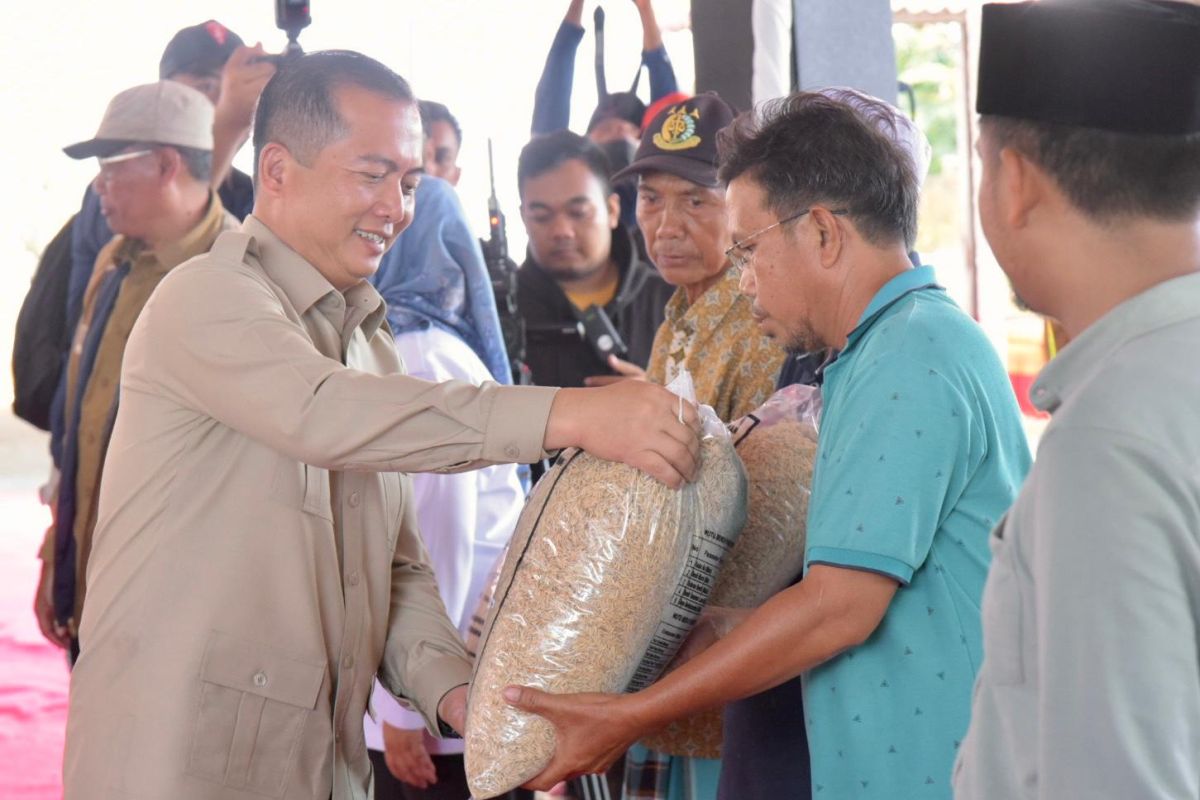 Gubernur Iqbal: Masyarakat NTB tak usah risau dengan perang tarif impor