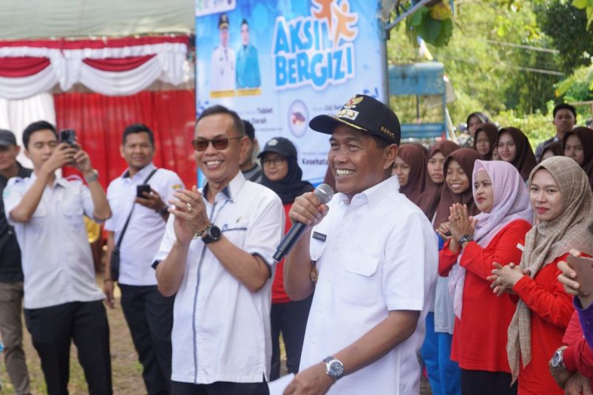 Ratusan pelajar ikuti aksi bergizi Pemkab HSS