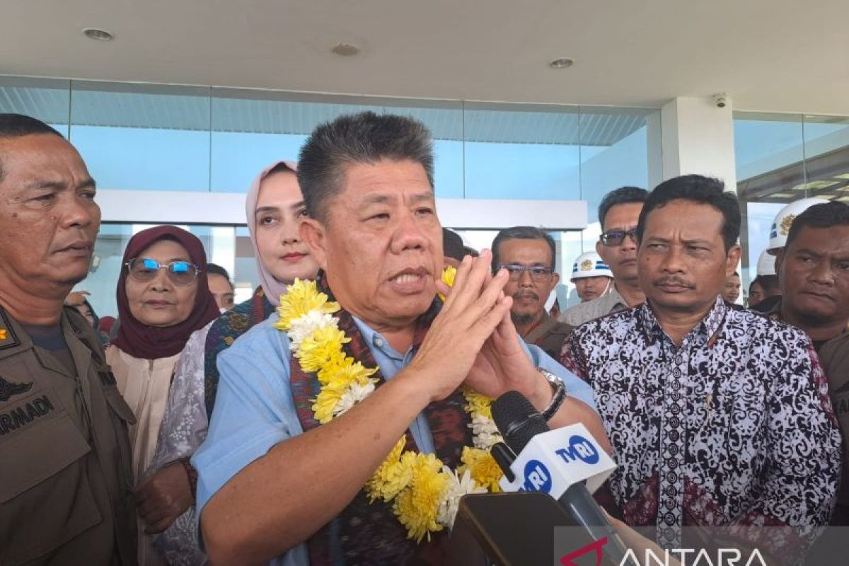 Gubernur Babel mutasi pejabat dan ASN 