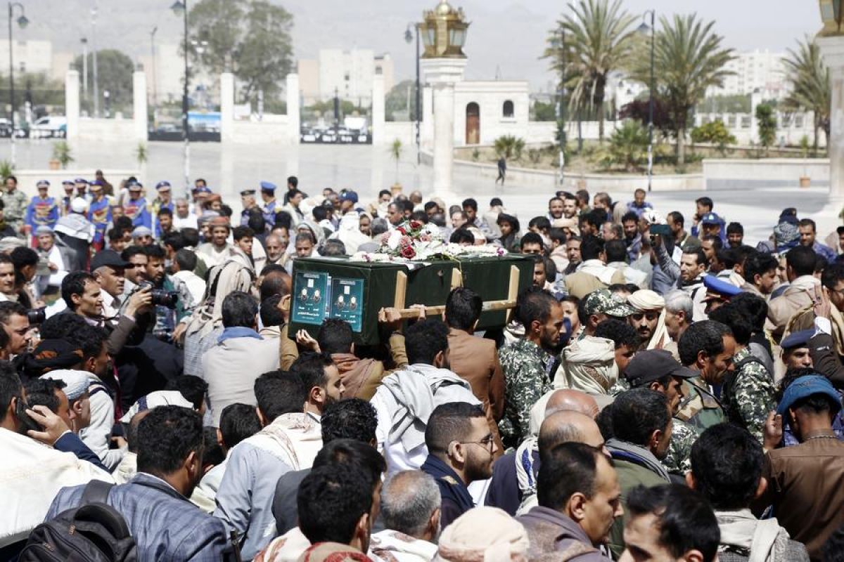 Houthi: 74 orang tewas akibat serangan udara AS di pelabuhan Yaman