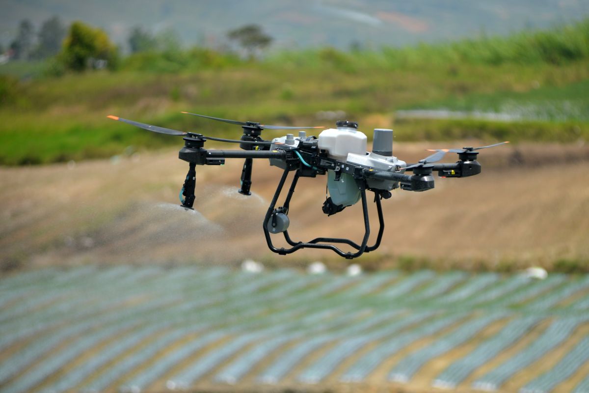 China protes larangan penjualan "drone" DJI oleh Amerika Serikat