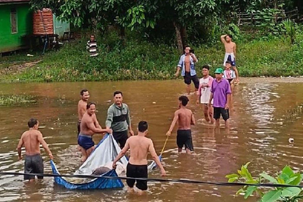 Banjir di Murung Raya telan korban jiwa
