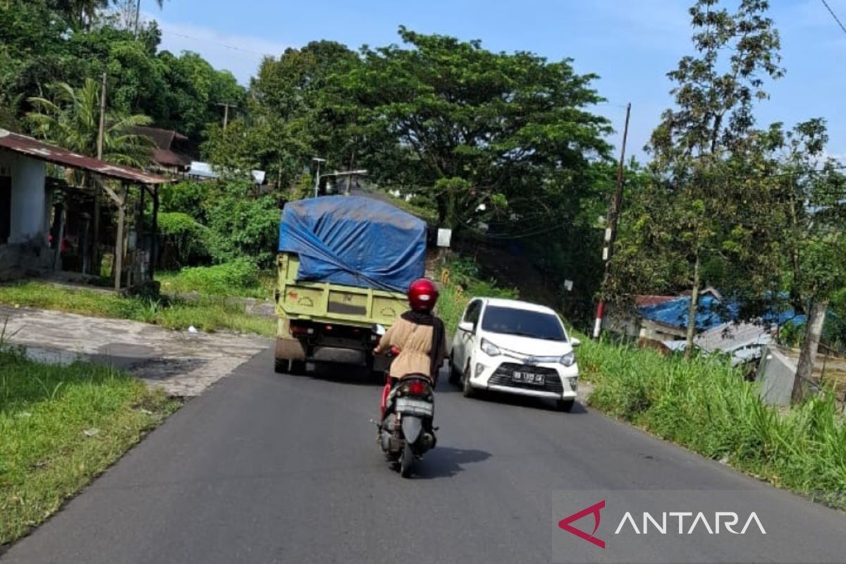 Legislator: Perlu aturan waktu truk batu bara lintasi Rejang Lebong
