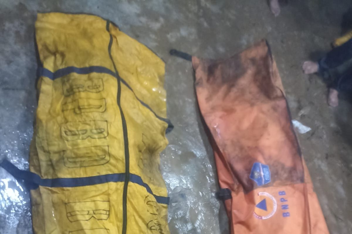 Tiga orang meninggal dunia saat banjir di Panjang Bandarlampung