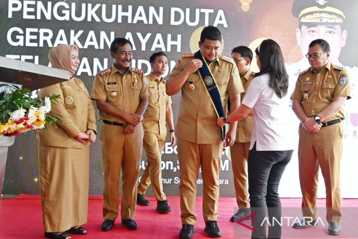 Wamendukbangga kukuhkan Gubernur Sumut menjadi Duta GATI