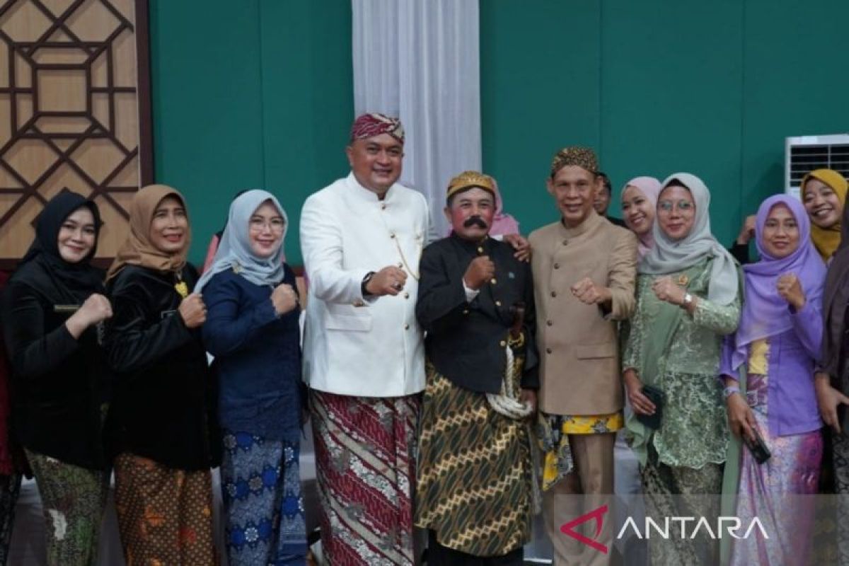 Bupati Bogor luncurkan Program Ngamumule Indung pada peringatan Hari Kartini