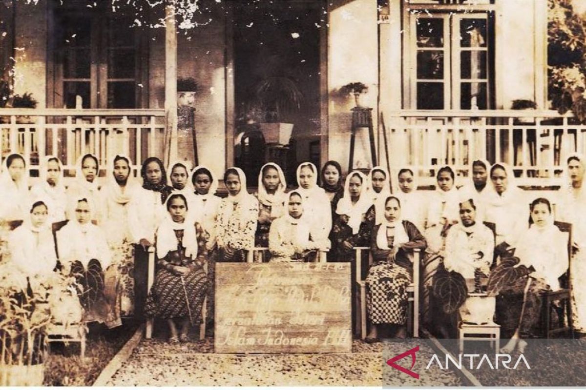 Perempuan-perempuan hebat dalam sejarah Kalimantan Timur