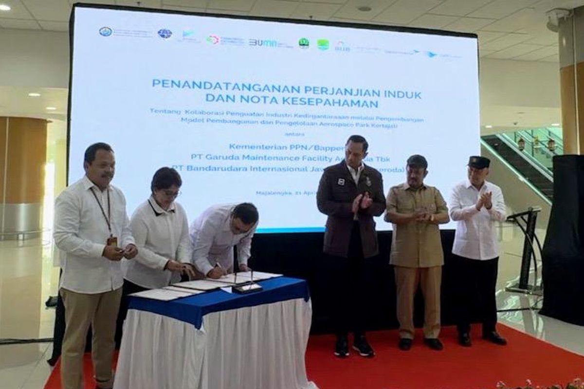 Menhub: Pemerintah komitmen memperkuat industri penerbangan nasional